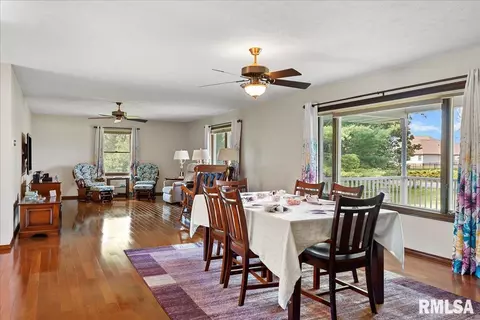 5356 Cockrell Ln, Springfield, IL 62711 photo 11