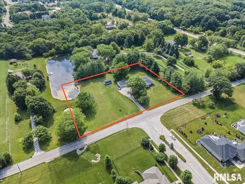 5356 Cockrell Ln, Springfield, IL 62711
