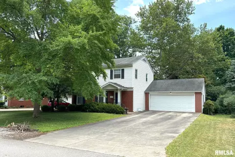 2166 Greenbriar Dr, Springfield, IL 62704