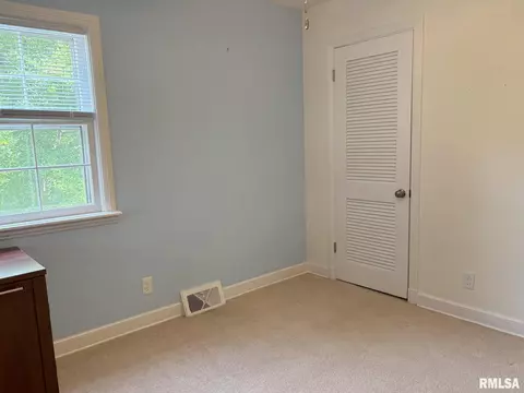 2166 Greenbriar Dr, Springfield, IL 62704 photo 20
