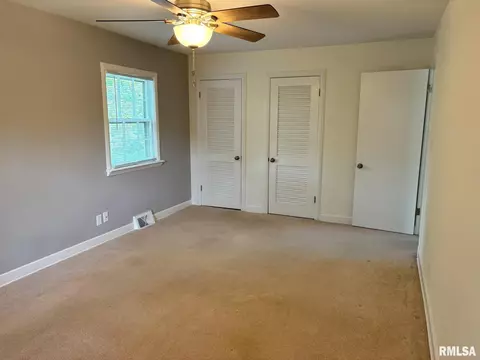 2166 Greenbriar Dr, Springfield, IL 62704 photo 16