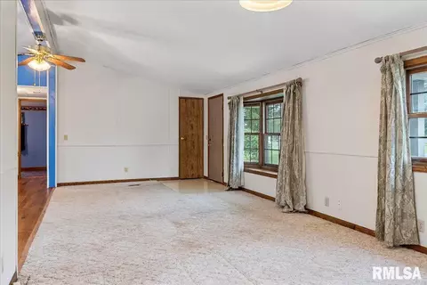 5570 Windmill Ln, Springfield, IL 62707 photo 7