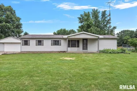 5570 Windmill Ln, Springfield, IL 62707