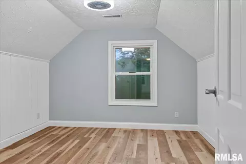 2217 W Road Dr, Springfield, IL 62711 photo 29
