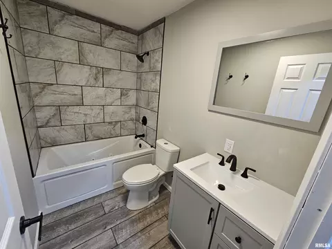2625 Griffiths Ave, Springfield, IL 62702 photo 6