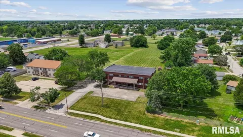 2851 Taylor Ave, Springfield, IL 62703 photo 4