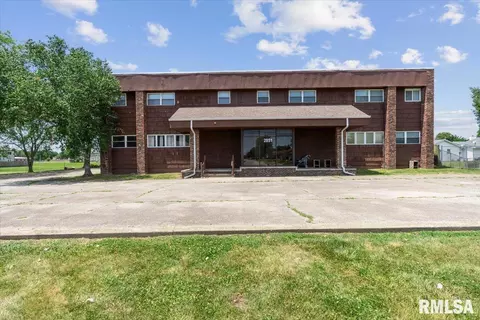 2851 Taylor Ave, Springfield, IL 62703 photo 2