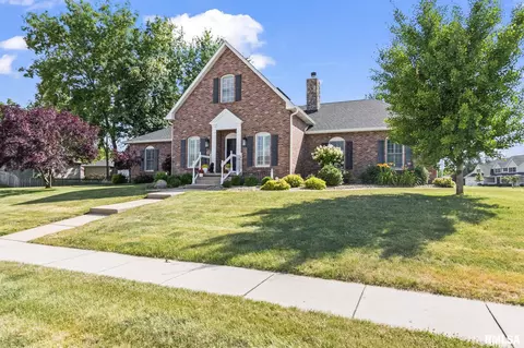 1620 Appalachian Trl, Rochester, IL 62563