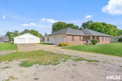 4234 S 2nd St, Springfield, IL 62703 photo 3