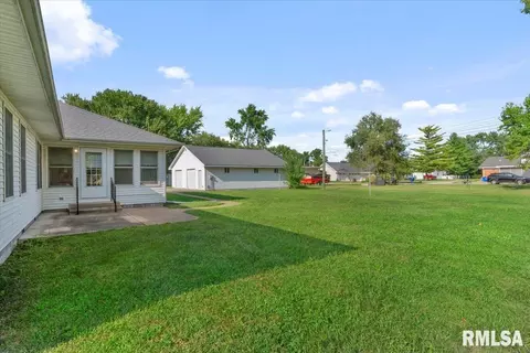 4234 S 2nd St, Springfield, IL 62703 photo 5
