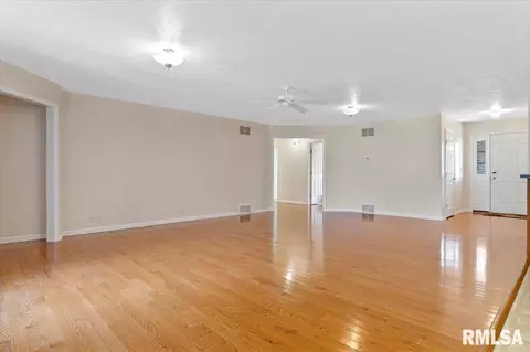 4234 S 2nd St, Springfield, IL 62703 photo 13