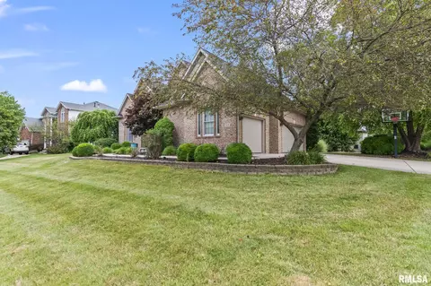Exterior - 6216 Northampton Ln, Springfield, IL 62711 photo 3 of 14