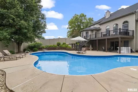 Exterior - 6216 Northampton Ln, Springfield, IL 62711 photo 11 of 14