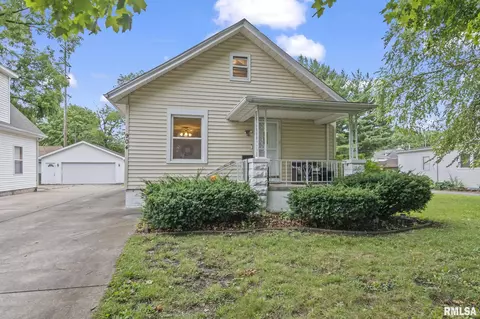 904 Cleveland Ave, Springfield, IL 62704