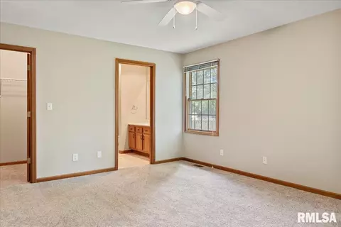 2005 Burgess Dr, Springfield, IL 62711 photo 6