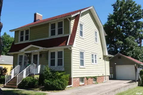 914 E Losey St, Galesburg, IL 61401