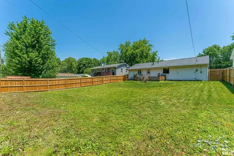 1224 Rutledge Rd, Bloomington, IL 61704 photo 19