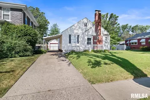 2359 S 7th St, Springfield, IL 62703 photo 2