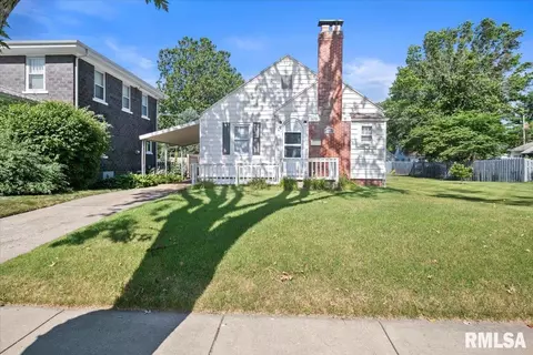 2359 S 7th St, Springfield, IL 62703
