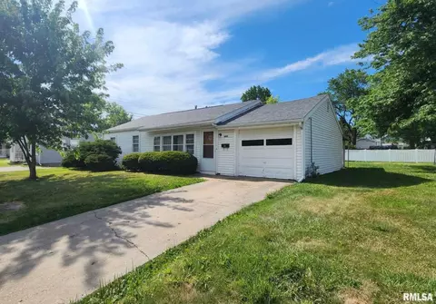 1808 Washington St, Quincy, IL 62301