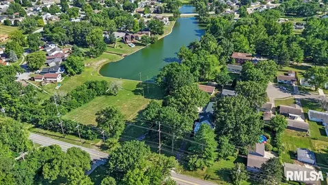 220 E Mayden St, Springfield, IL 62707 photo 5