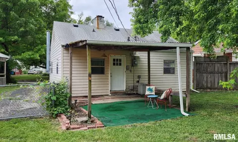 53 Bonnie Ct, Springfield, IL 62704 photo 9