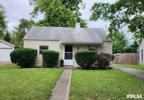 53 Bonnie Ct, Springfield, IL 62704 photo 2