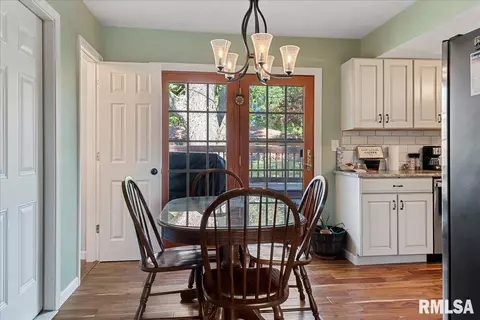 29 Royal Rd, Springfield, IL 62702 photo 5