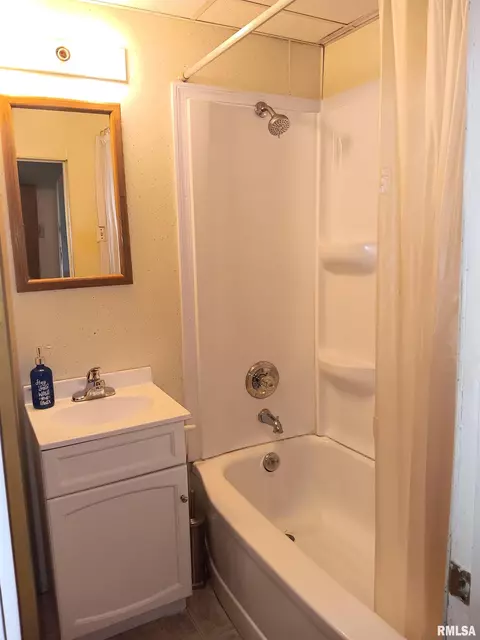 1301 W Edwards St, Springfield, IL 62704 photo 36