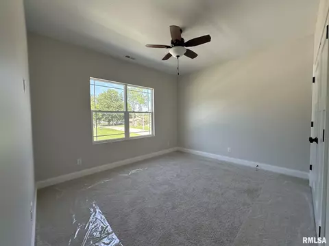 59 Plover Dr, Chatham, IL 62629 photo 17