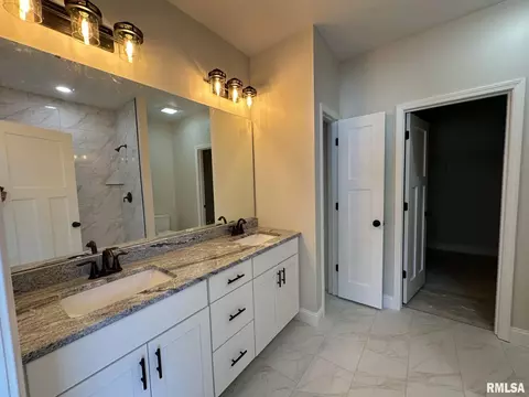 59 Plover Dr, Chatham, IL 62629 photo 14