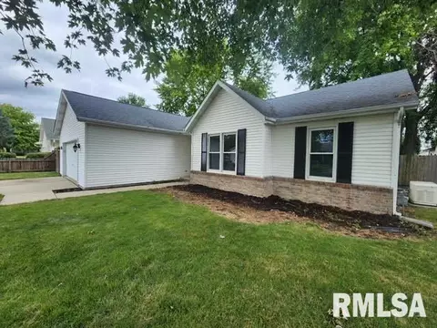 121 Verona Dr, Springfield, IL 62703
