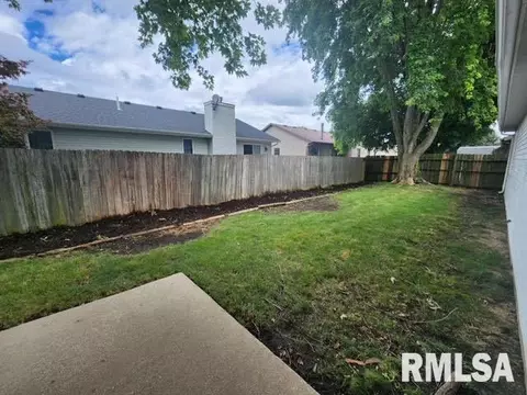 121 Verona Dr, Springfield, IL 62703 photo 31