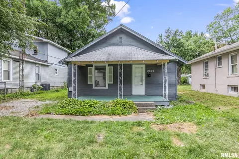 2841 S 15th St, Springfield, IL 62703