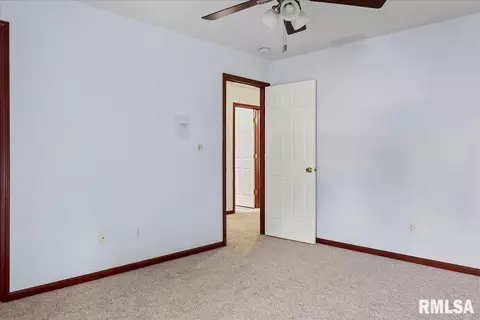 4540 Greenbriar Dr, Springfield, IL 62711 photo 32