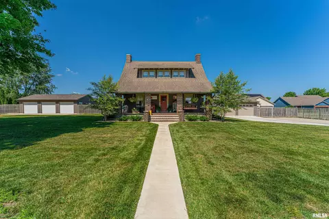 501 Memorial Park Rd, Lincoln, IL 62656