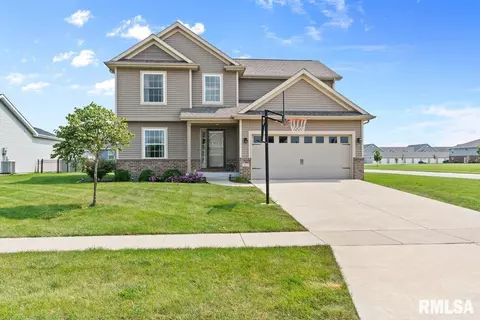 822 Kellan Dr, Chatham, IL 62629