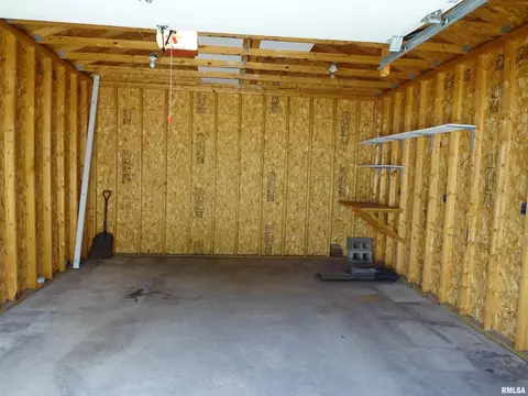 2068 N 21st St, Springfield, IL 62702 photo 17