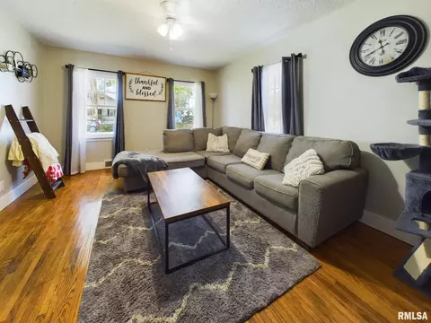 2638 S 7th St, Springfield, IL 62703 photo 3