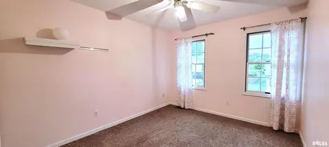 Bedroom - 2012 Montague Dr, Springfield, IL 62711 photo 14 of 17