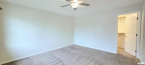 Bedroom - 2012 Montague Dr, Springfield, IL 62711 photo 5 of 17