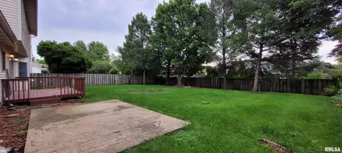 Exterior - 2012 Montague Dr, Springfield, IL 62711 photo 10 of 10
