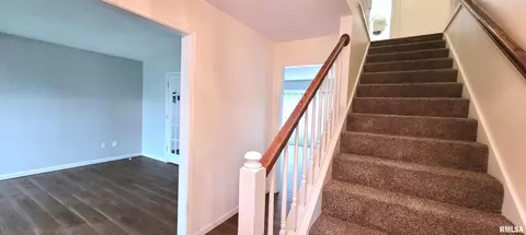 Entry Way - 2012 Montague Dr, Springfield, IL 62711 photo 2 of 7