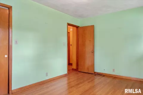 34 Monica Ln, Grandview, IL 62702 photo 15