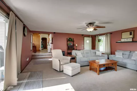 2011 Monroe St, Quincy, IL 62301 photo 10