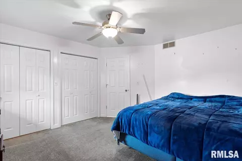 Bedroom - 26 Skyview Dr, Springfield, IL 62702 photo 6 of 8