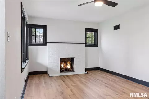 1500 W Capitol Ave, Springfield, IL 62704 photo 4