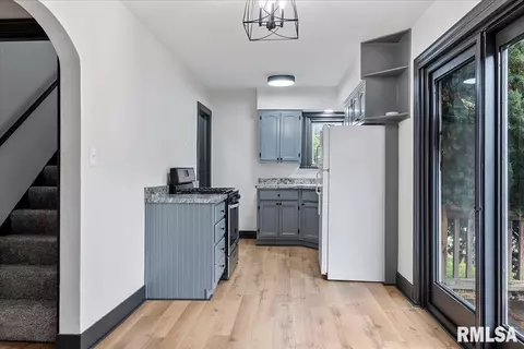 1500 W Capitol Ave, Springfield, IL 62704 photo 8