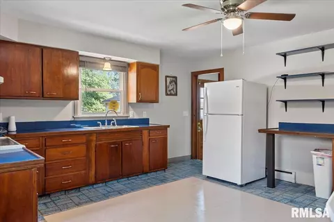 2915 Elliott Ave, Springfield, IL 62702 photo 10
