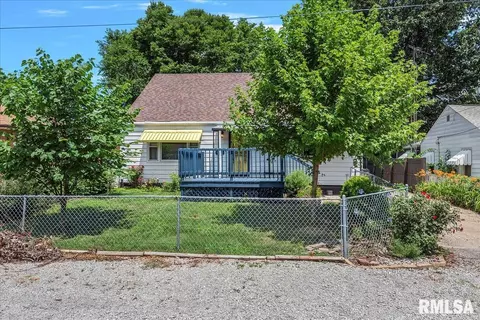 2915 Elliott Ave, Springfield, IL 62702